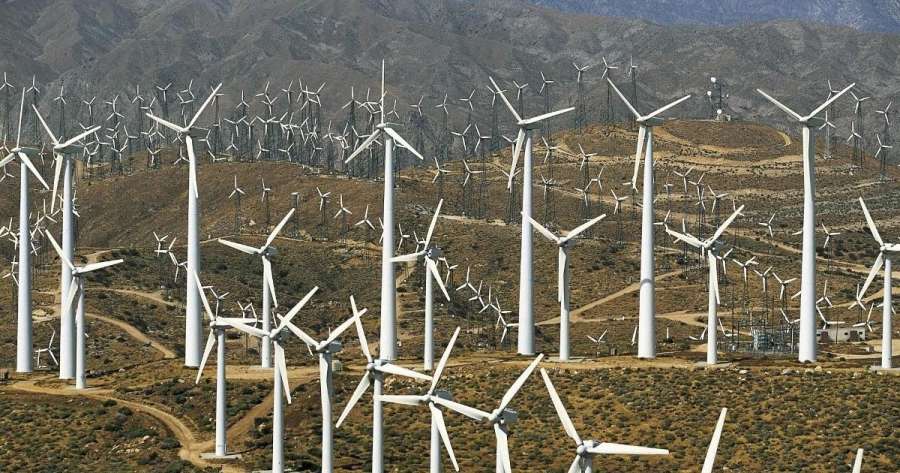 Китай 3-й год подряд обгоняет весь мир по строительству ветряных ферм