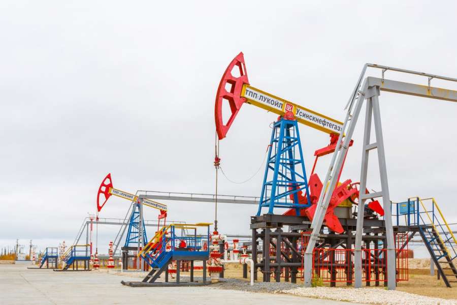 Россия увеличивает добычу нефти
